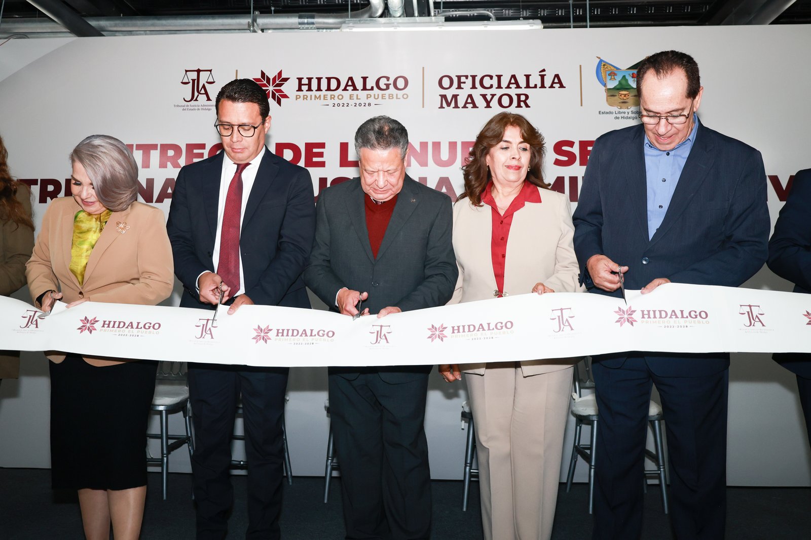 Menchaca inaugura nuevas instalaciones al Tribunal de Justicia Administrativa